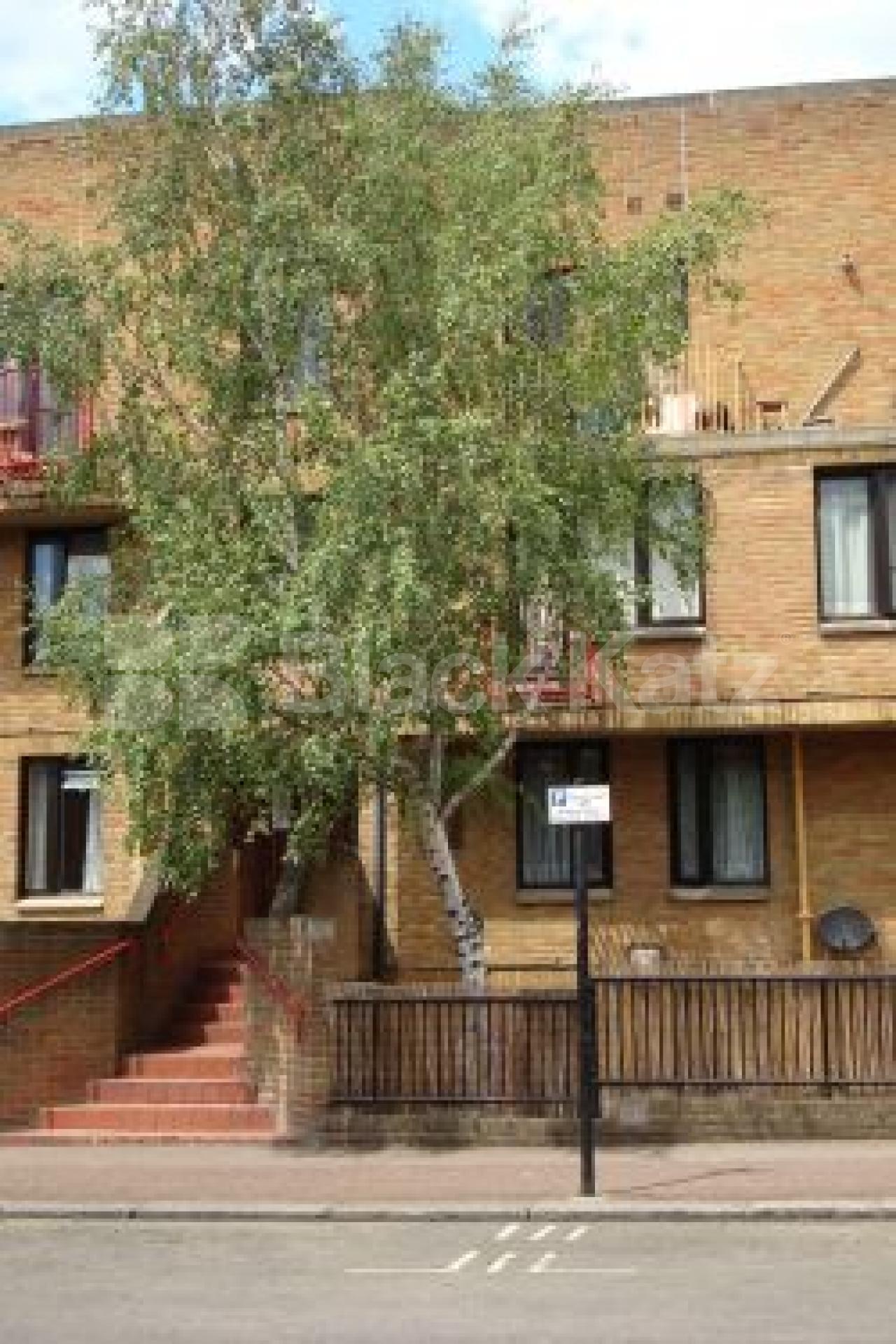 			New Instruciton, 1 Bedroom, 1 bath, 1 reception Flat			 Tavistock Cresent, WESTBOURNE PARK W11